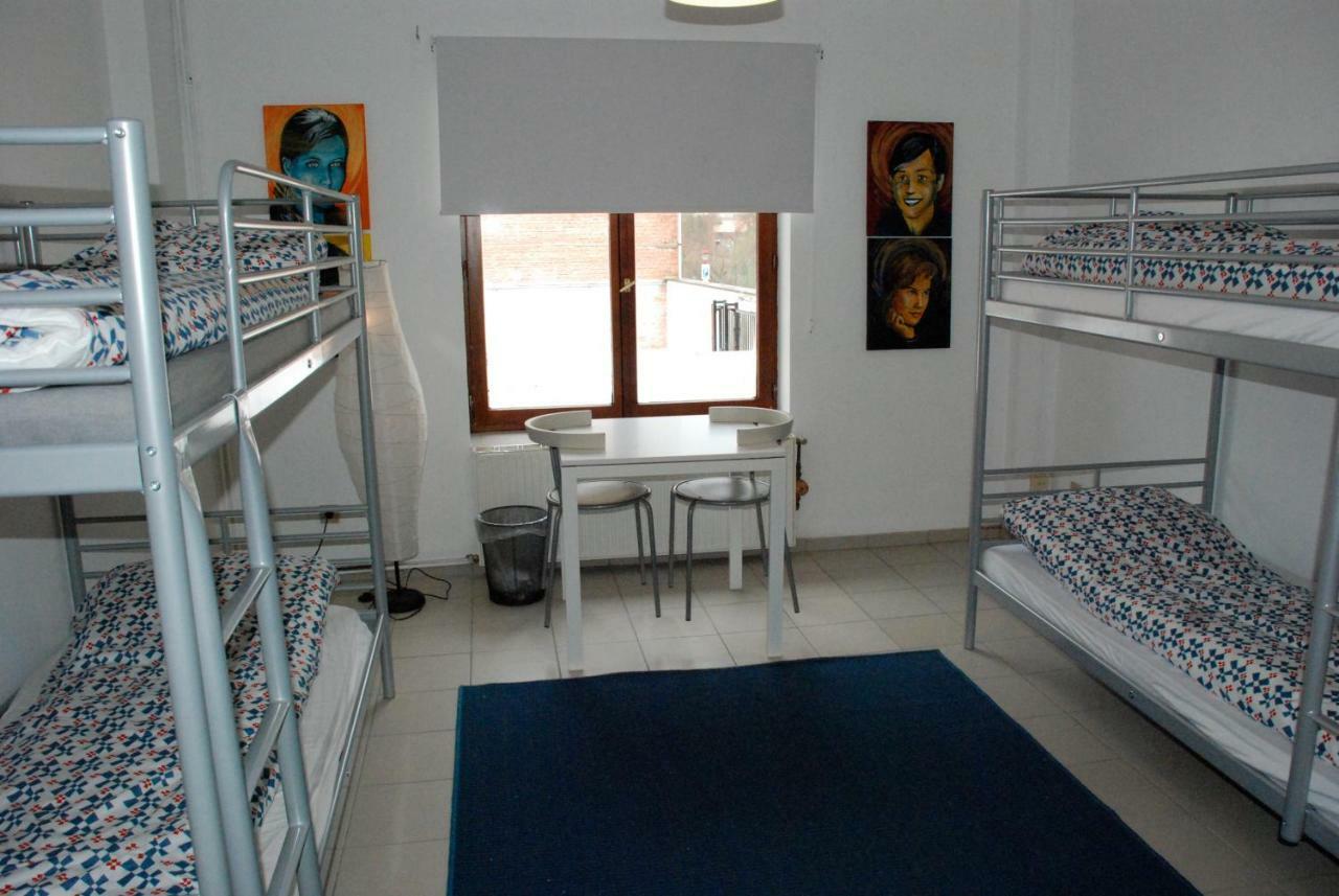 Koekelberg Brussels Hello Hostel מראה חיצוני תמונה